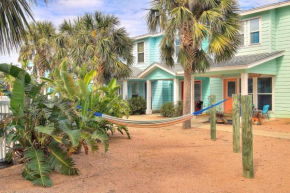 Birds of a Feather townhouse, Port Aransas